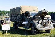 YF08_043 History roars to life - World War II reanactors and their vehicles and equipment at Mid Atlantic Air Museum Airshow