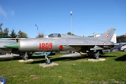 1809 MiG-21PF 1809 C/N 761809 - MSP Air Force Museum, Deblin Poland